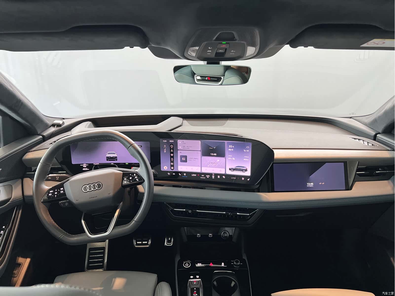 Audi e-tron, 2025 8