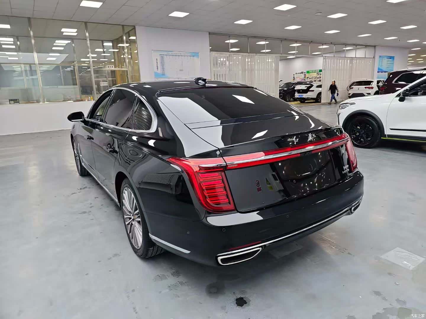 Hongqi H9, 2022 9