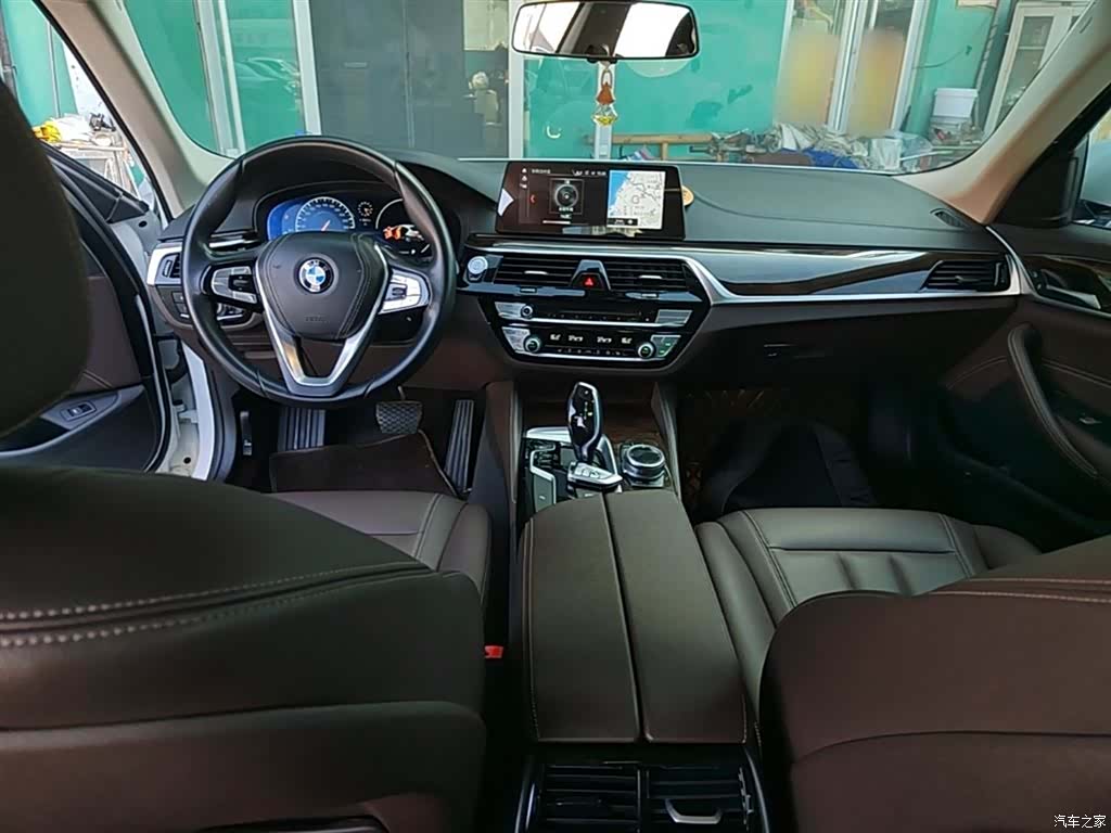 BMW 5 Series, 2018 10