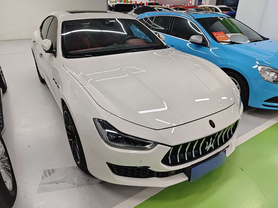 Maserati Ghibli