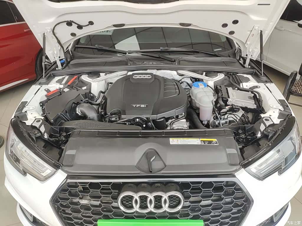 Audi A4L, 2018 20