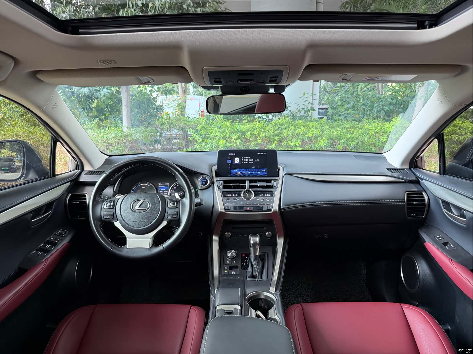 Lexus NX, 2021 10