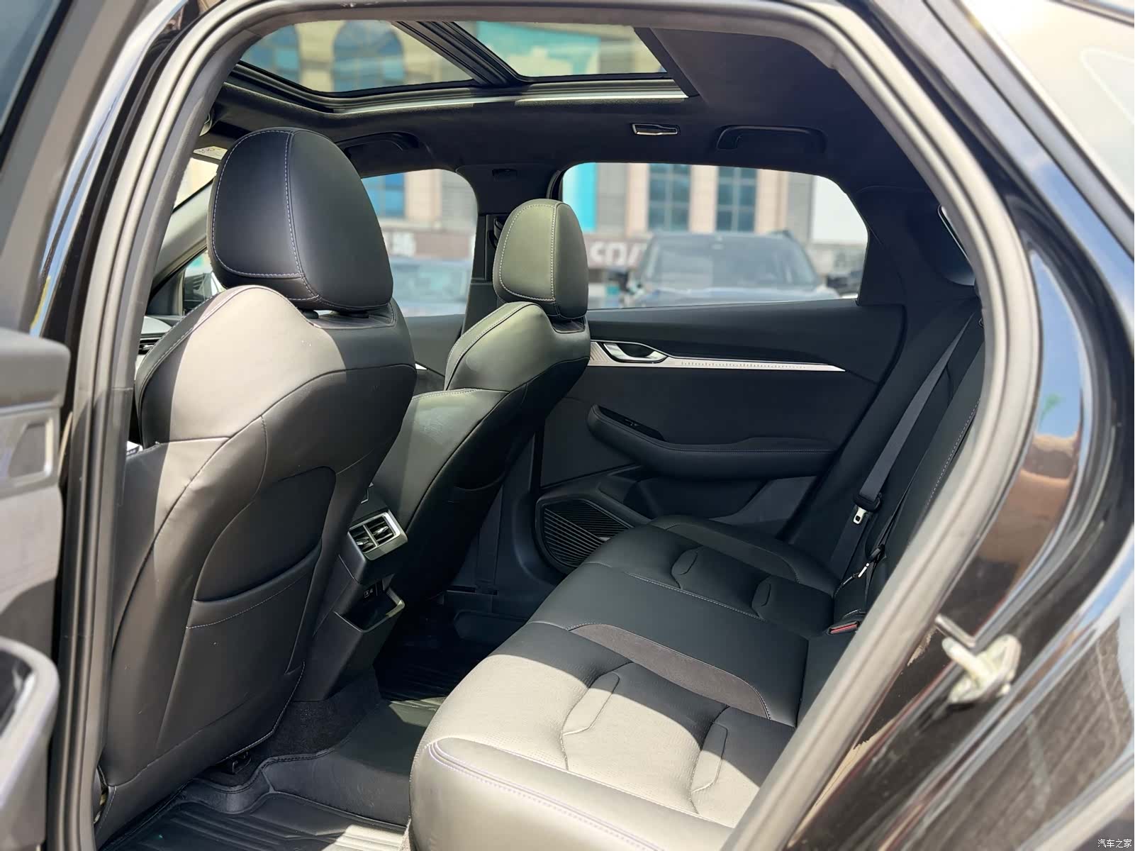 Geely Preface, 2024 9