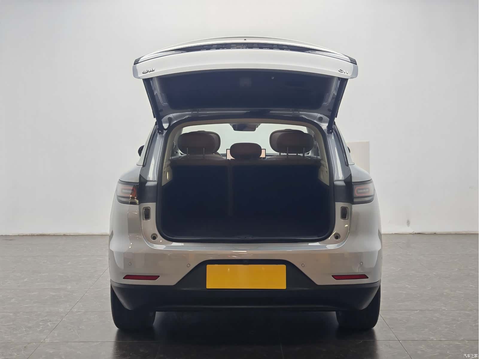 Leapmotor C11, 2025 13