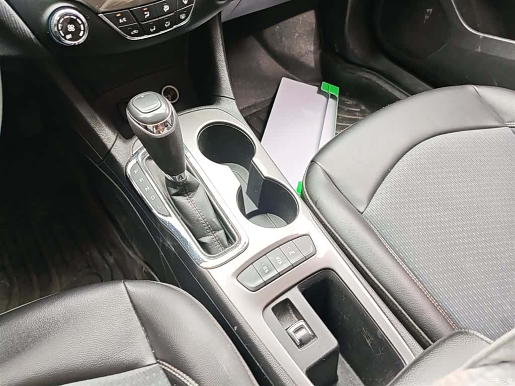 Chevrolet 320, 2019 14