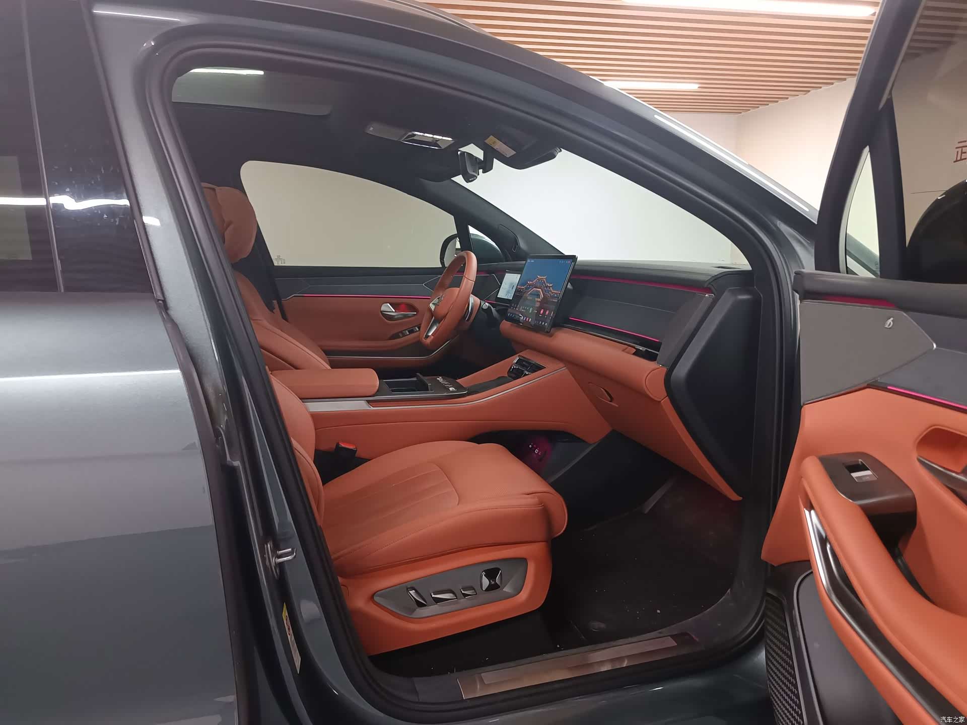 BYD Tang, 2025 14