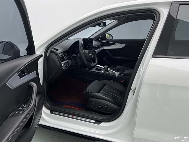 Audi A4L, 2023 20