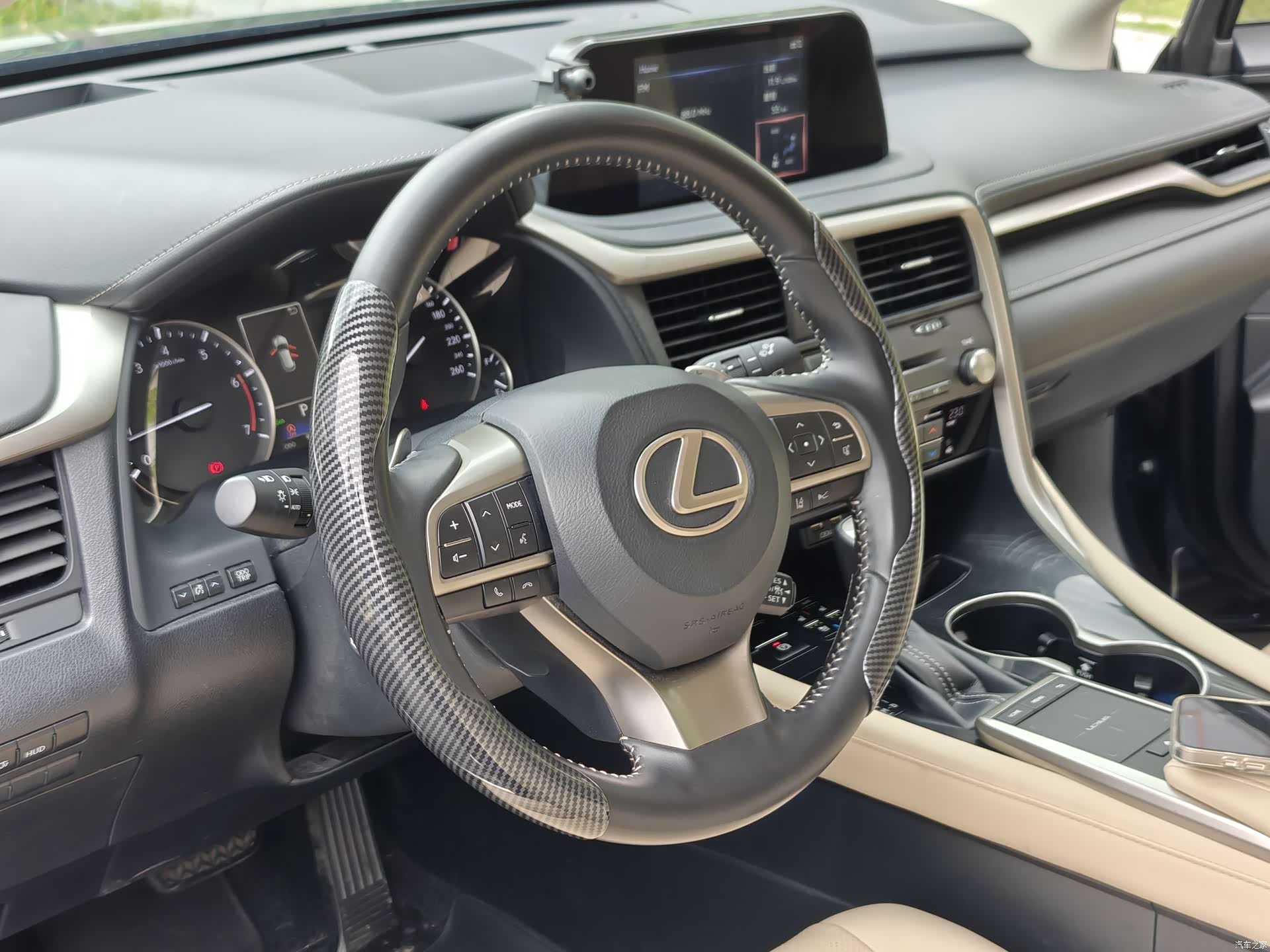 Lexus RX, 2021 8