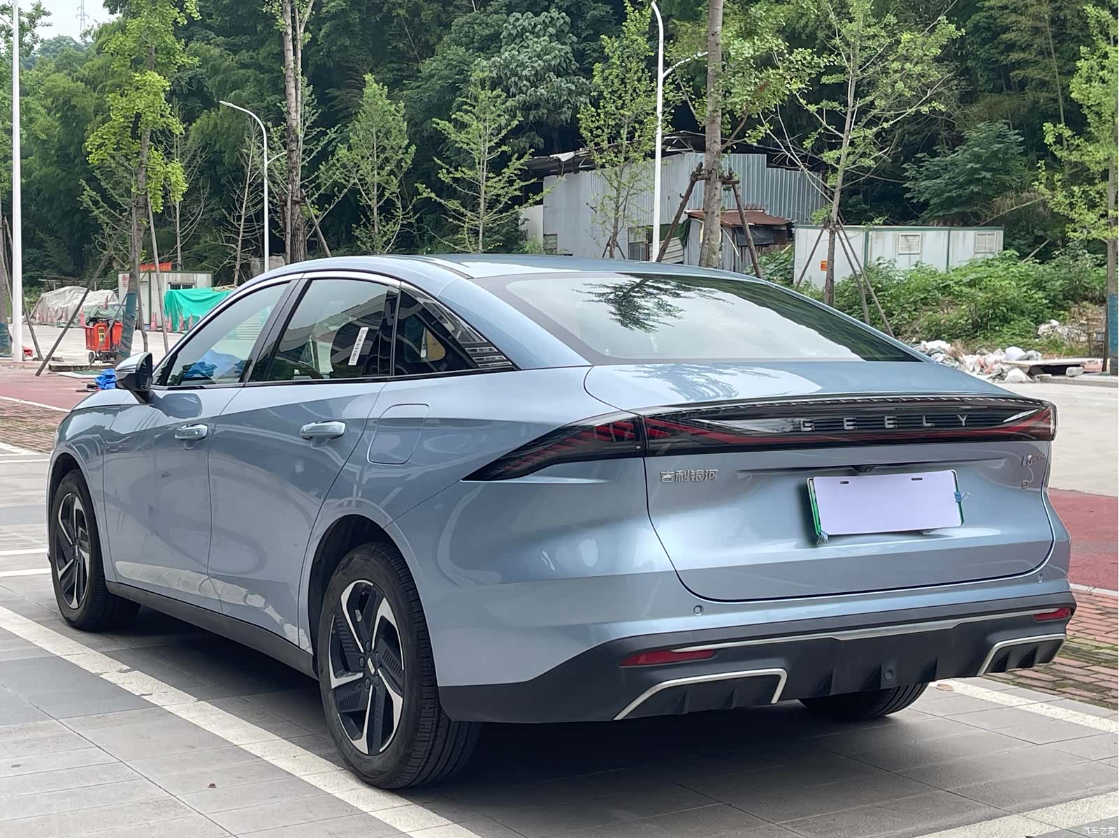 Geely Galaxy L6, 2025 6