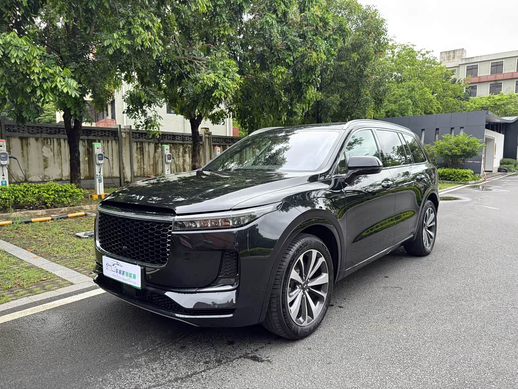 Li Auto ONE