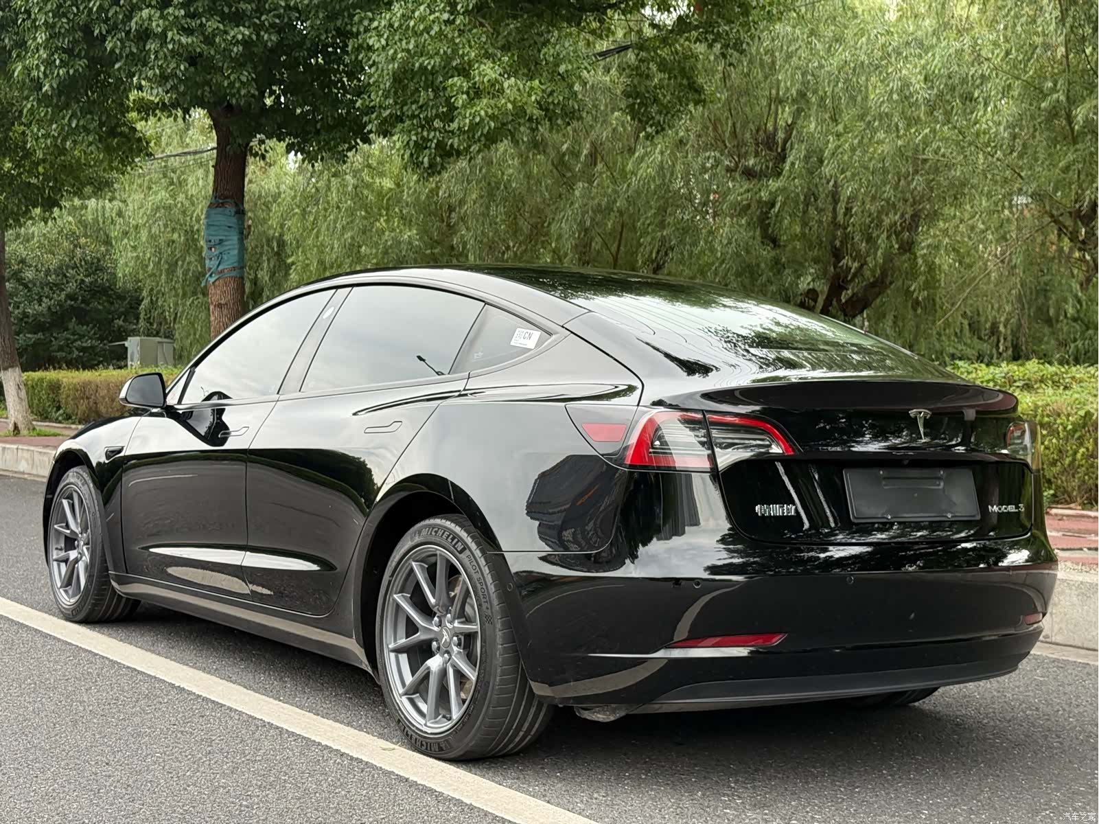 Tesla Model 3, 2022 3