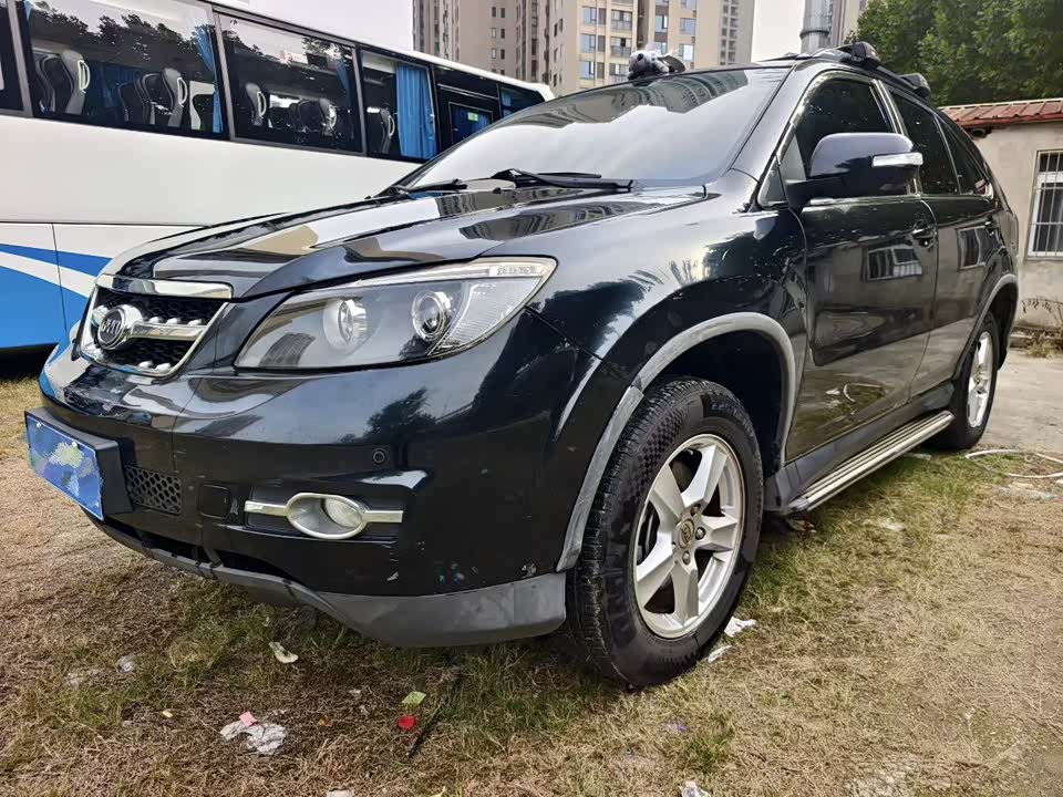 BYD S6