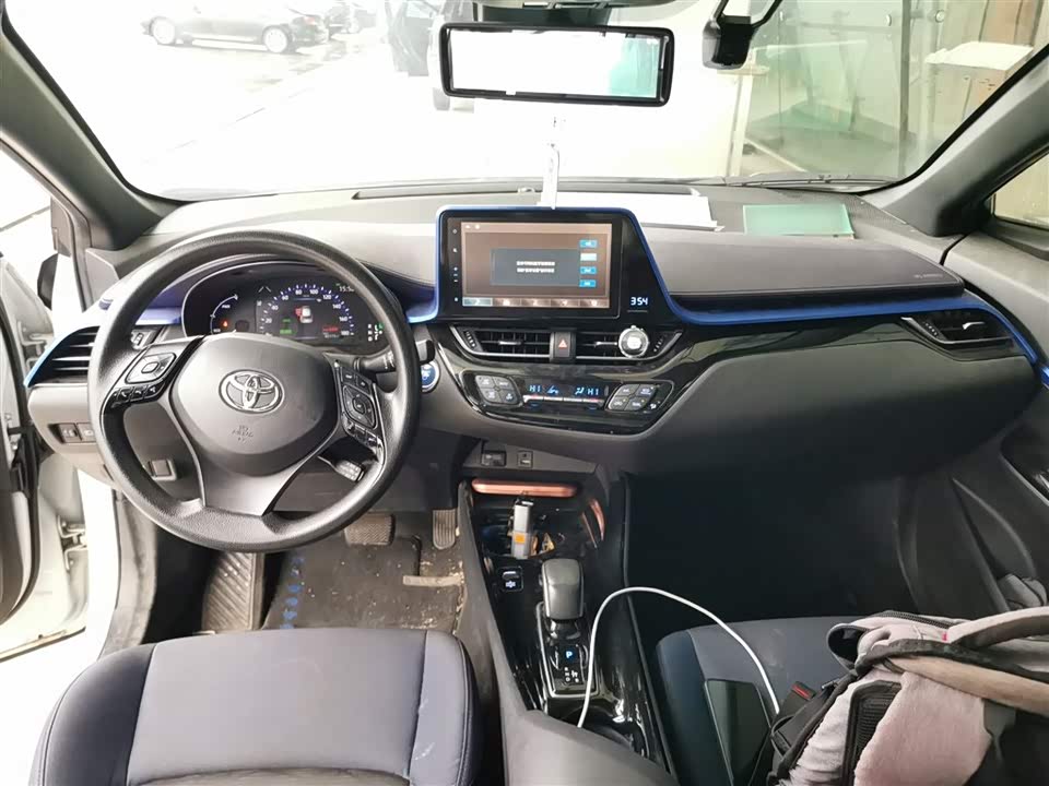 Toyota C-HR EV