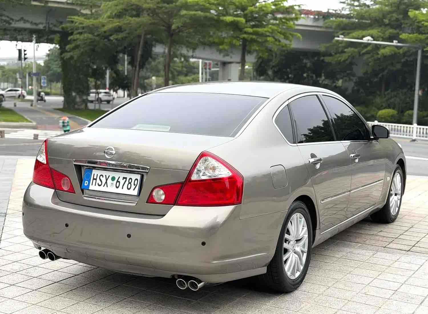 Nissan 350, 2007 4