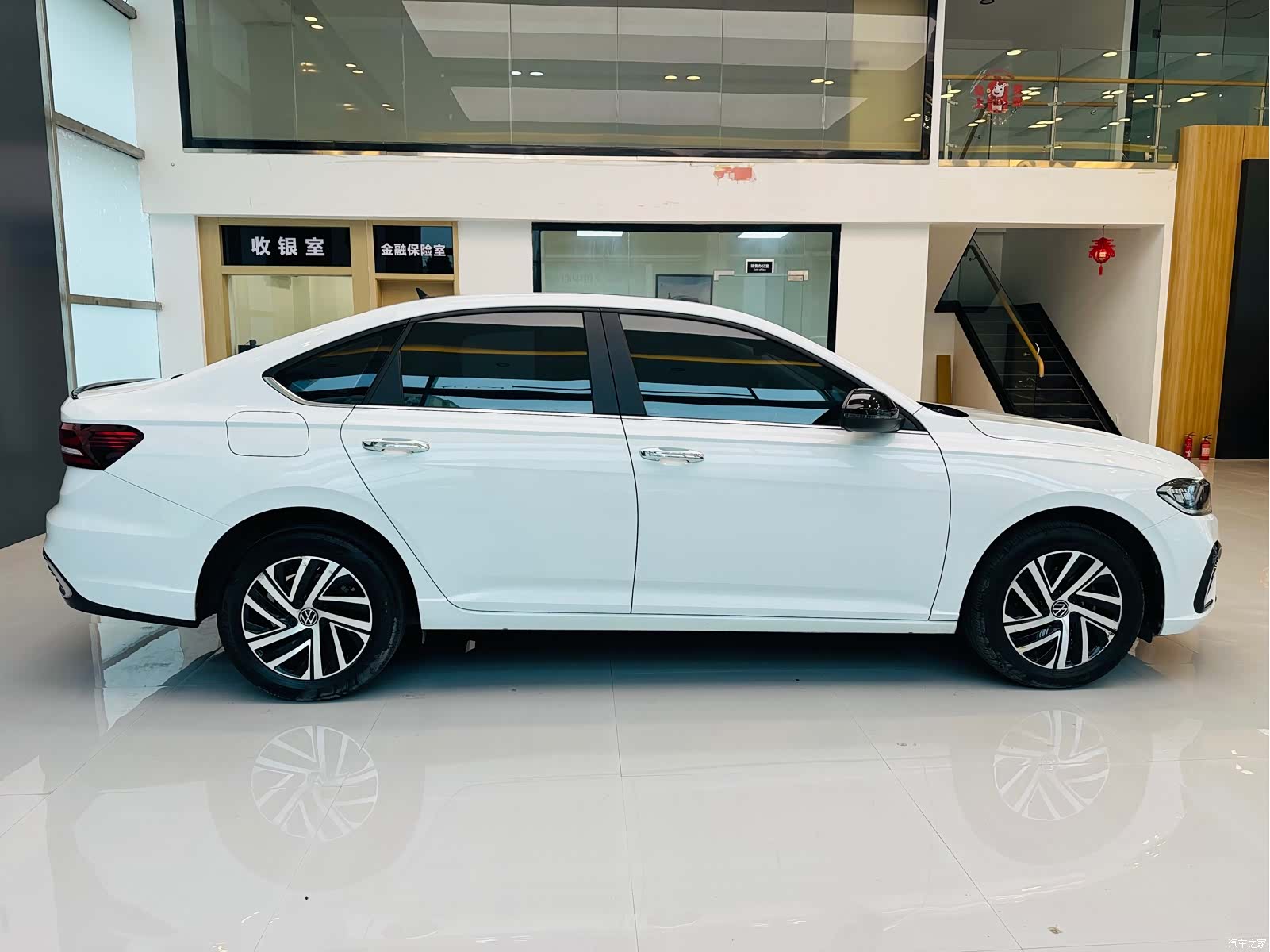Volkswagen Lavida, 2022 4