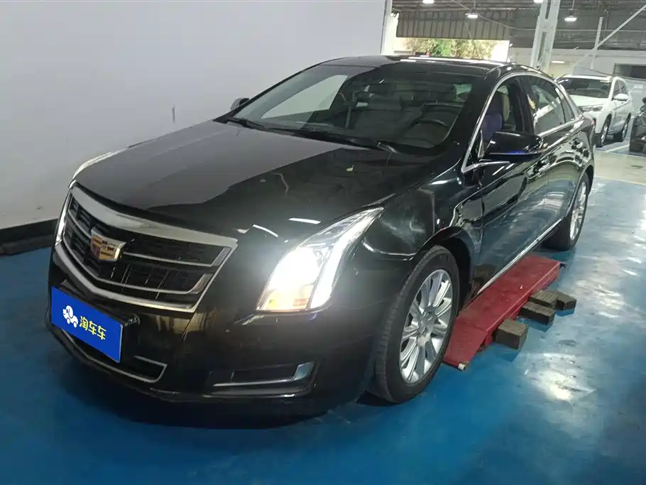 Cadillac XTS