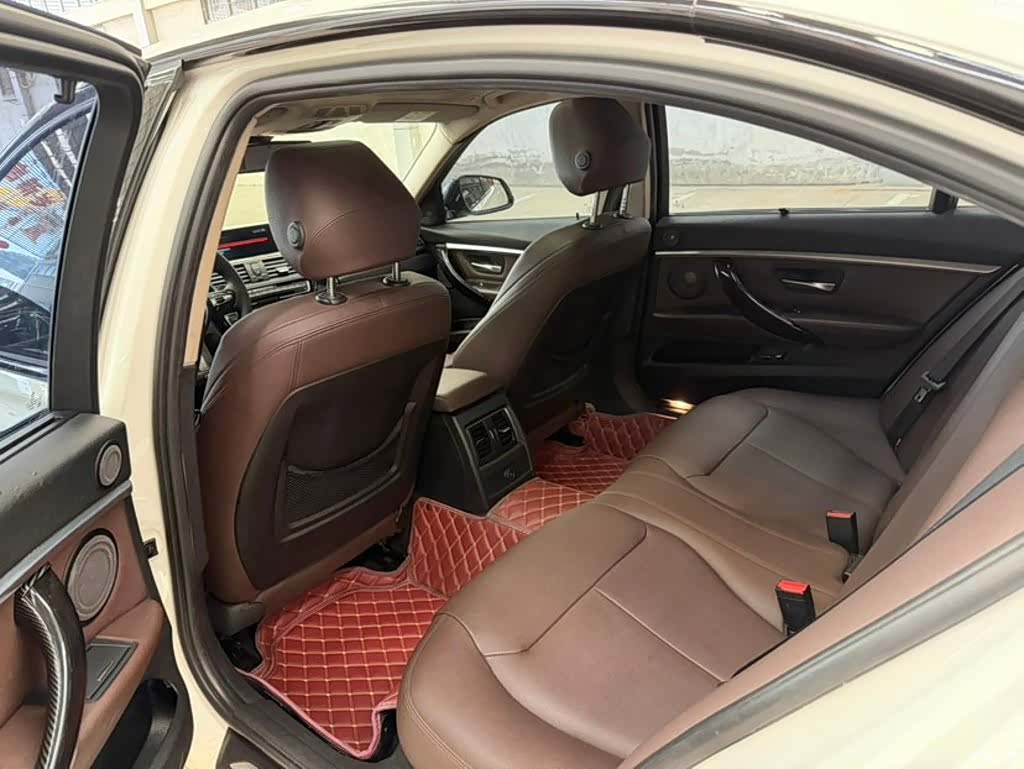 BMW 3 Series, 2018 все фото