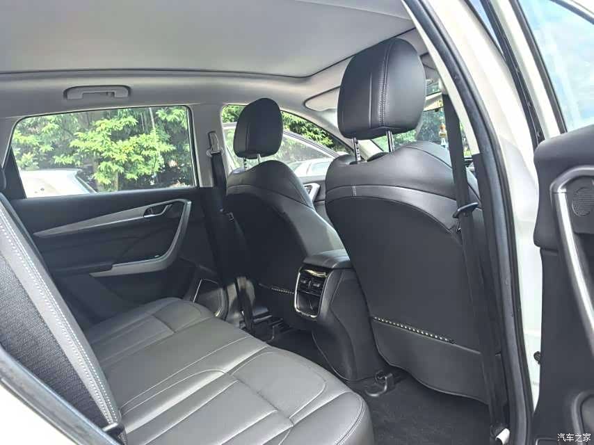 DongFeng AX7, 2021 6