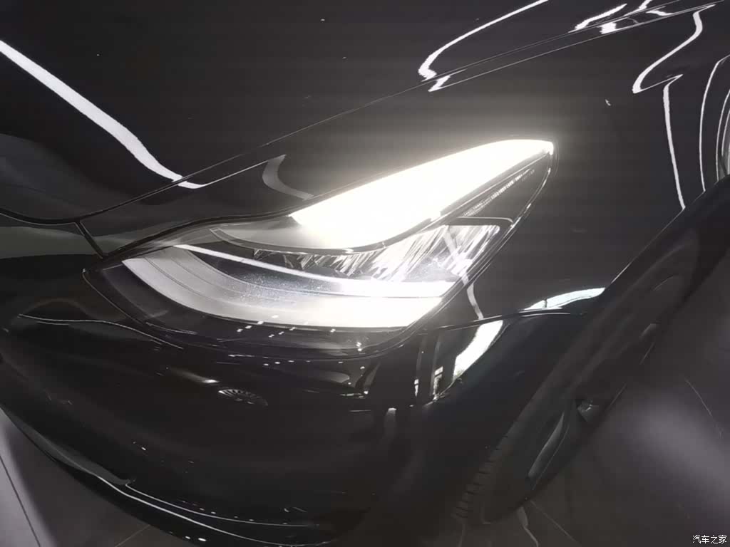 Tesla Model 3, 2020 24