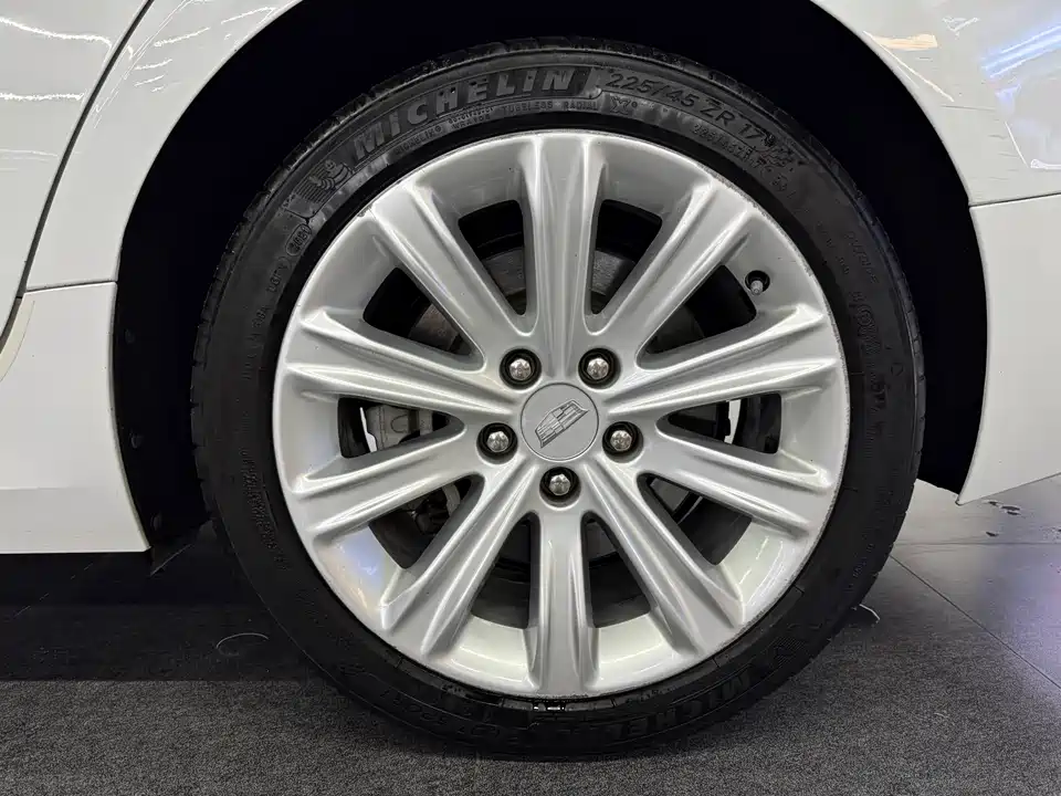 Cadillac ATS-L
