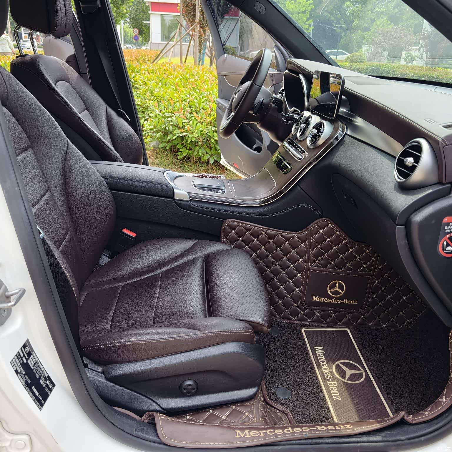 Mercedes-Benz GLC, 2022 12