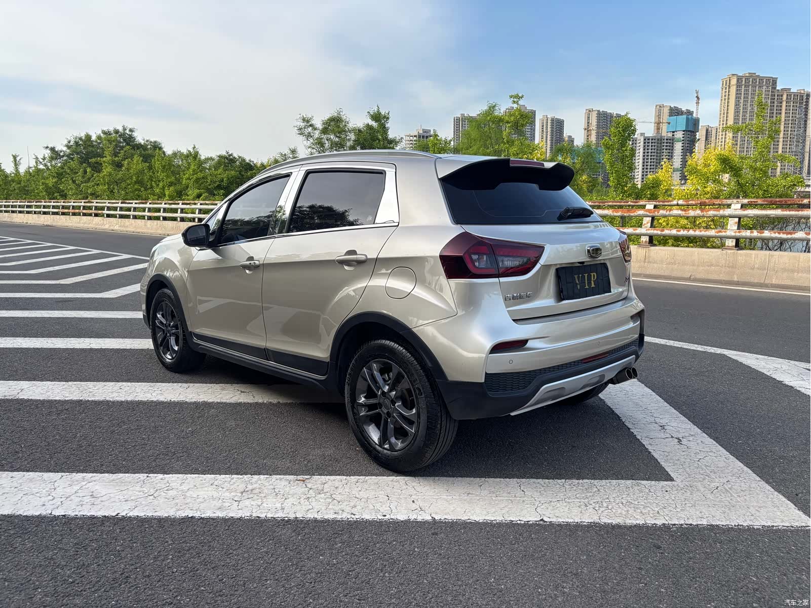 Geely X3, 2020 8
