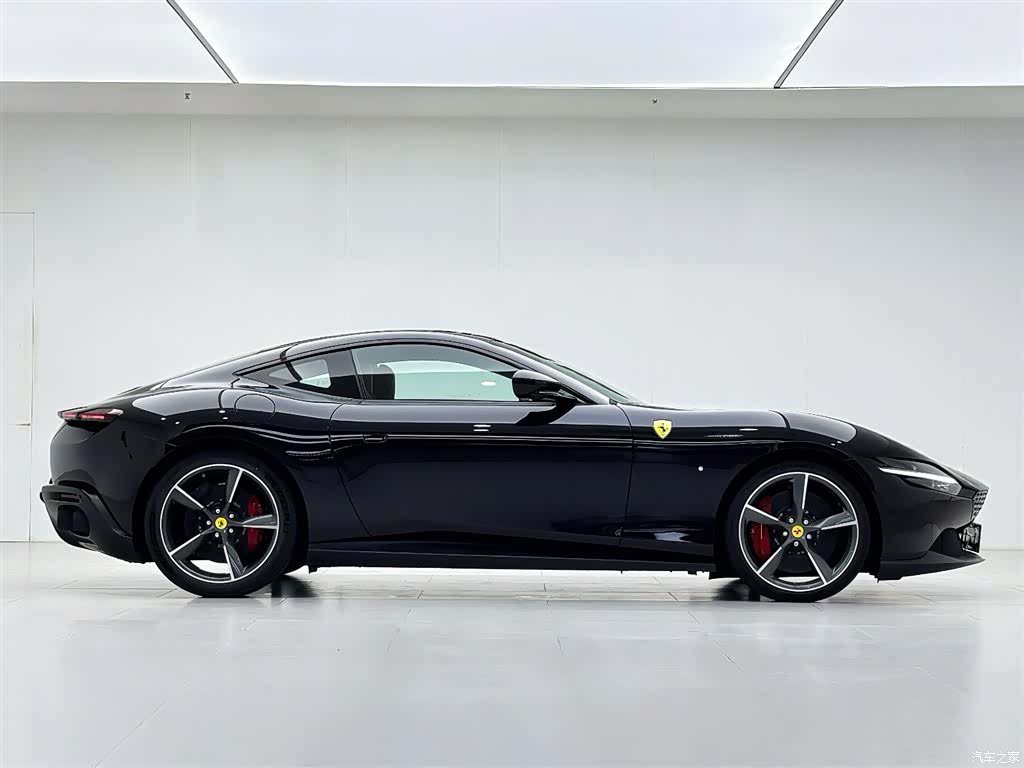 Ferrari Roma, 2021 2