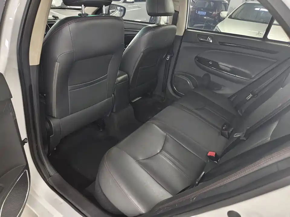 BYD e5 BYD e5