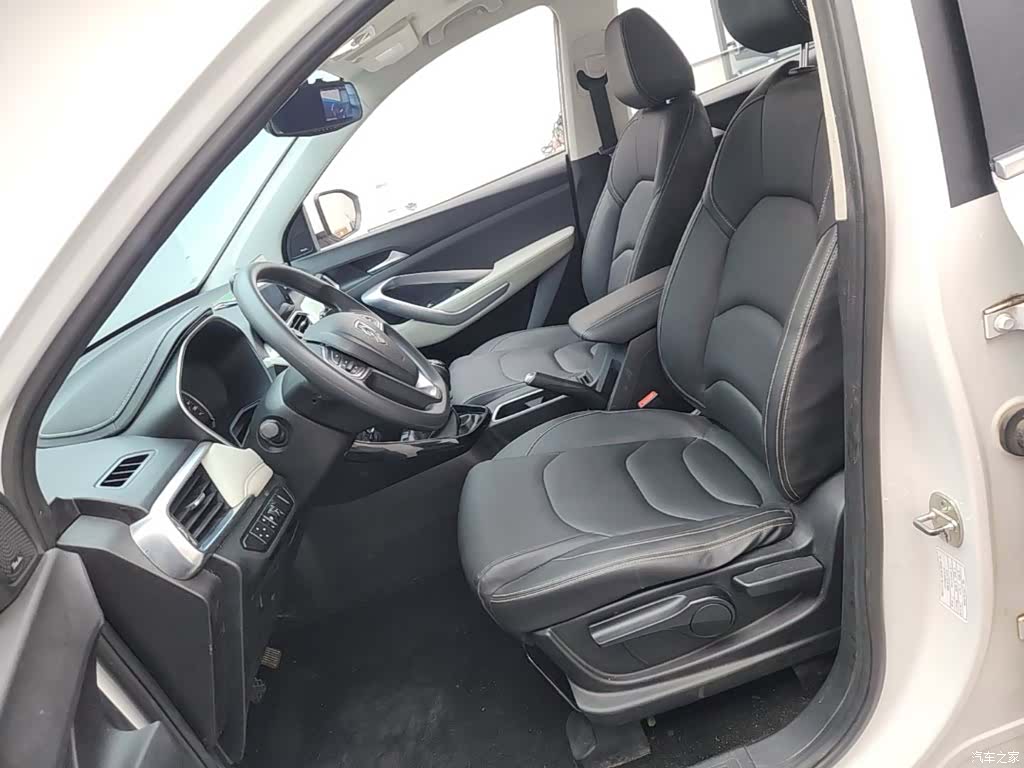 Wuling 530, 2019 15