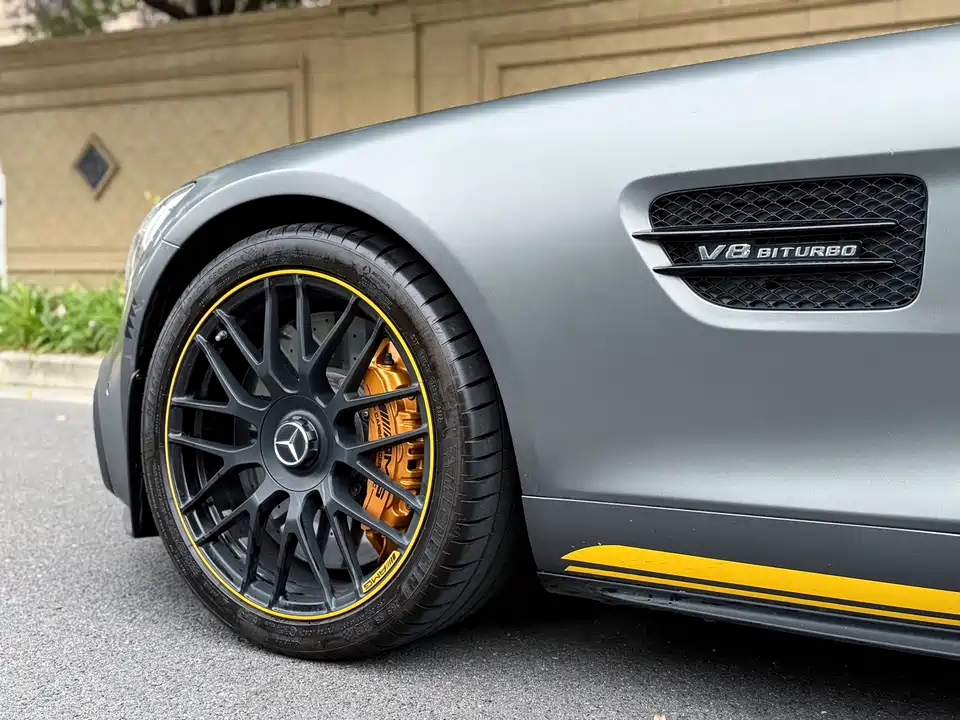 Mercedes-Benz AMG GT Mercedes-Benz AMG GT