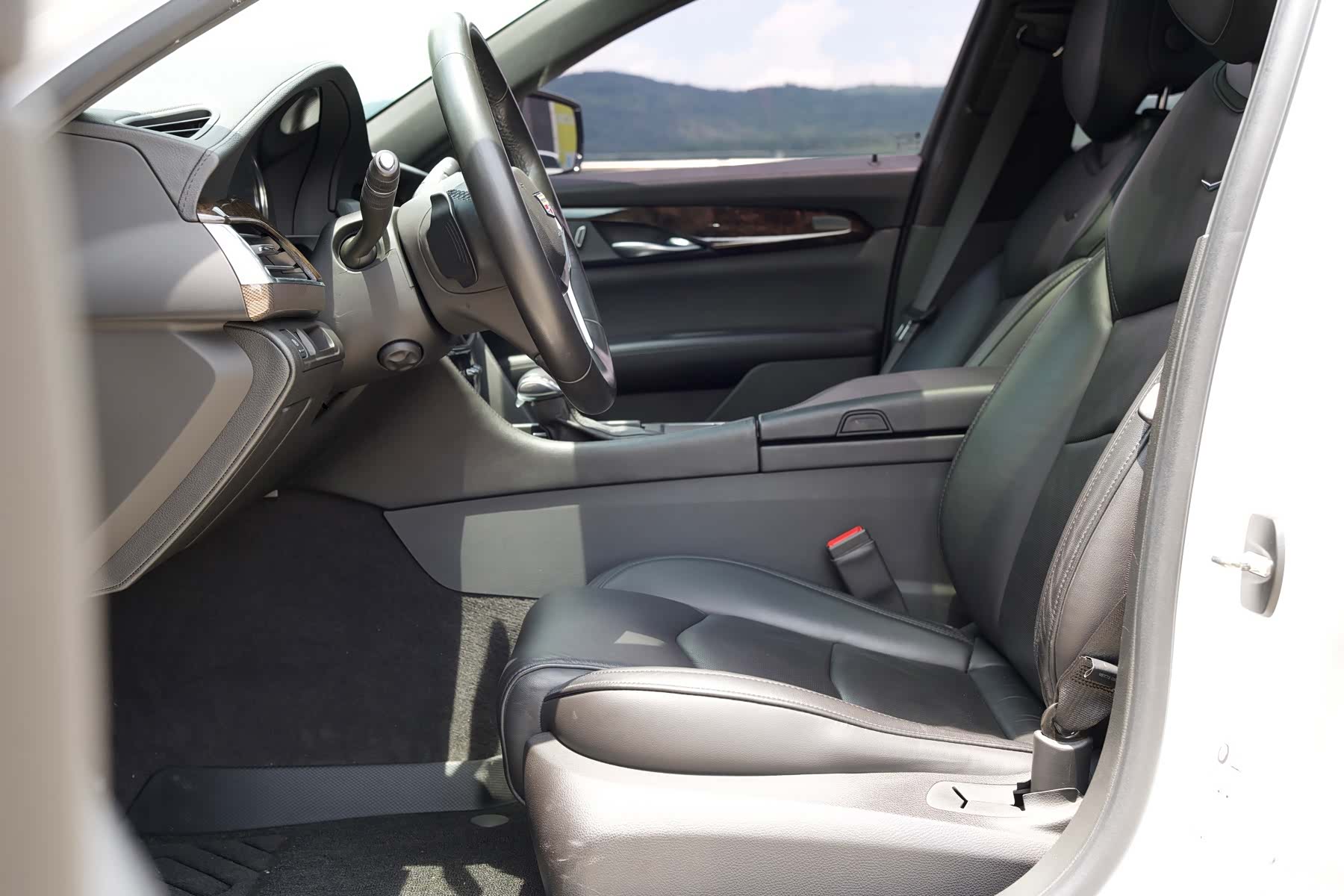 Cadillac CT6, 2018 4