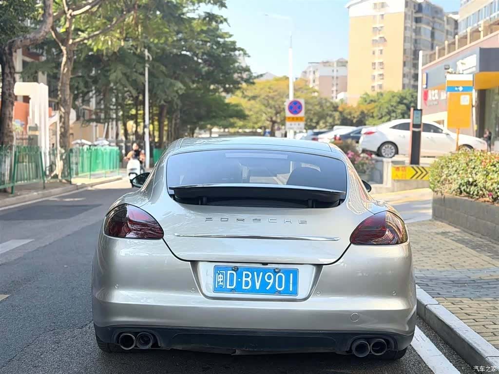 Porsche Panamera, 2011 14