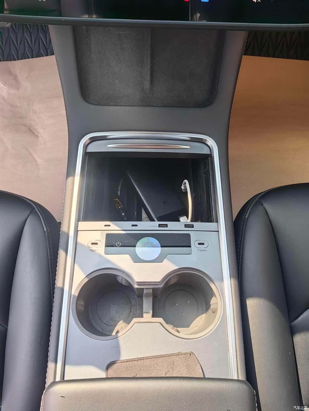 Tesla Model 3, 2023 11