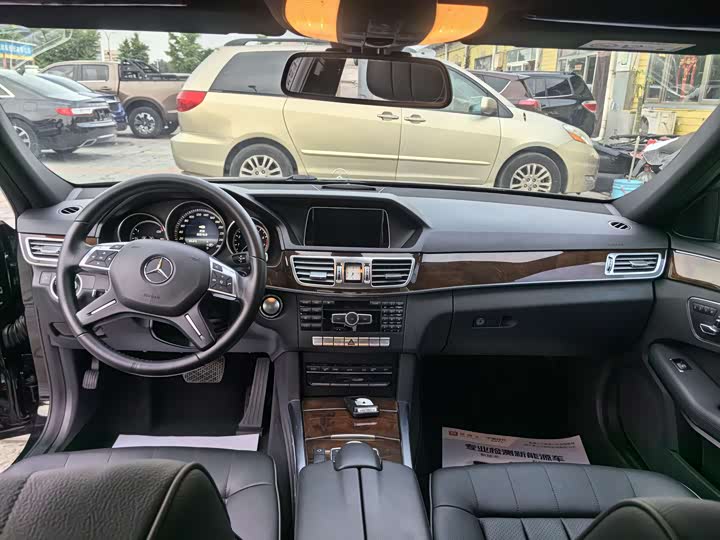 Mercedes-Benz E-Class, 2015 года фото 13