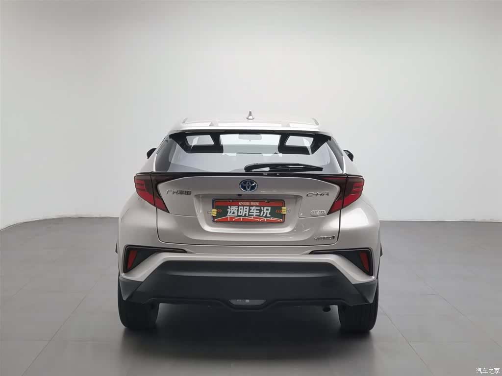 Toyota C-HR, 2022 4