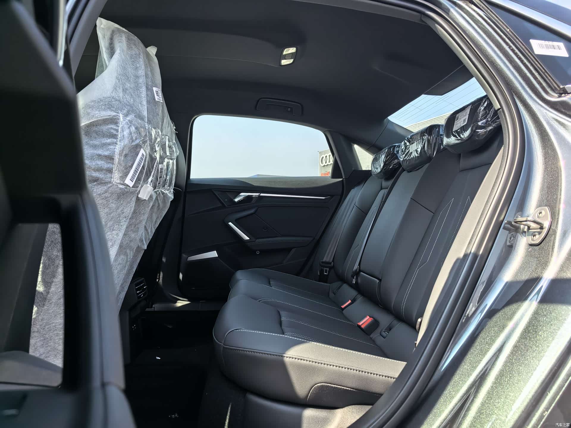 Audi Flying Spur, 2026 16