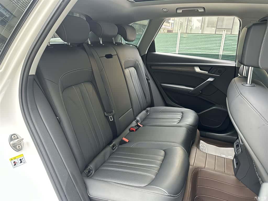Audi Q5L, 2023 10