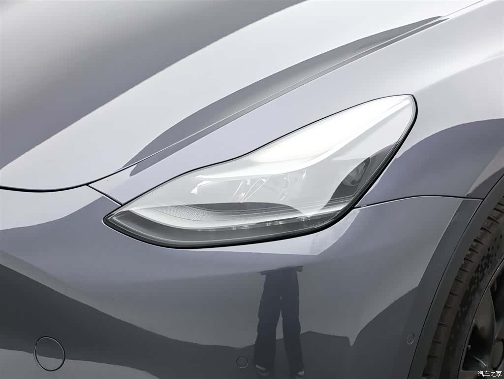 Tesla Model Y, 2021 18
