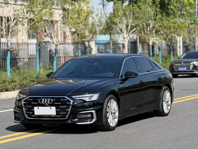 Audi A6L 2023 — купить из Китая под заказ