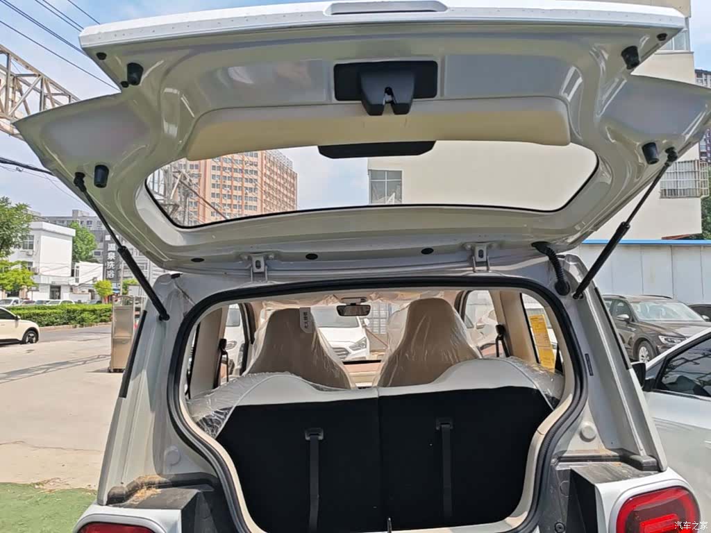 Wuling MINIEV, 2026 19