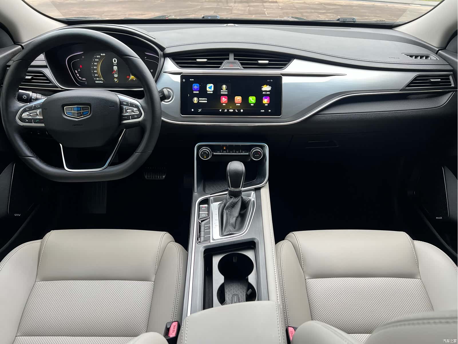 Geely Binray, 2019 7