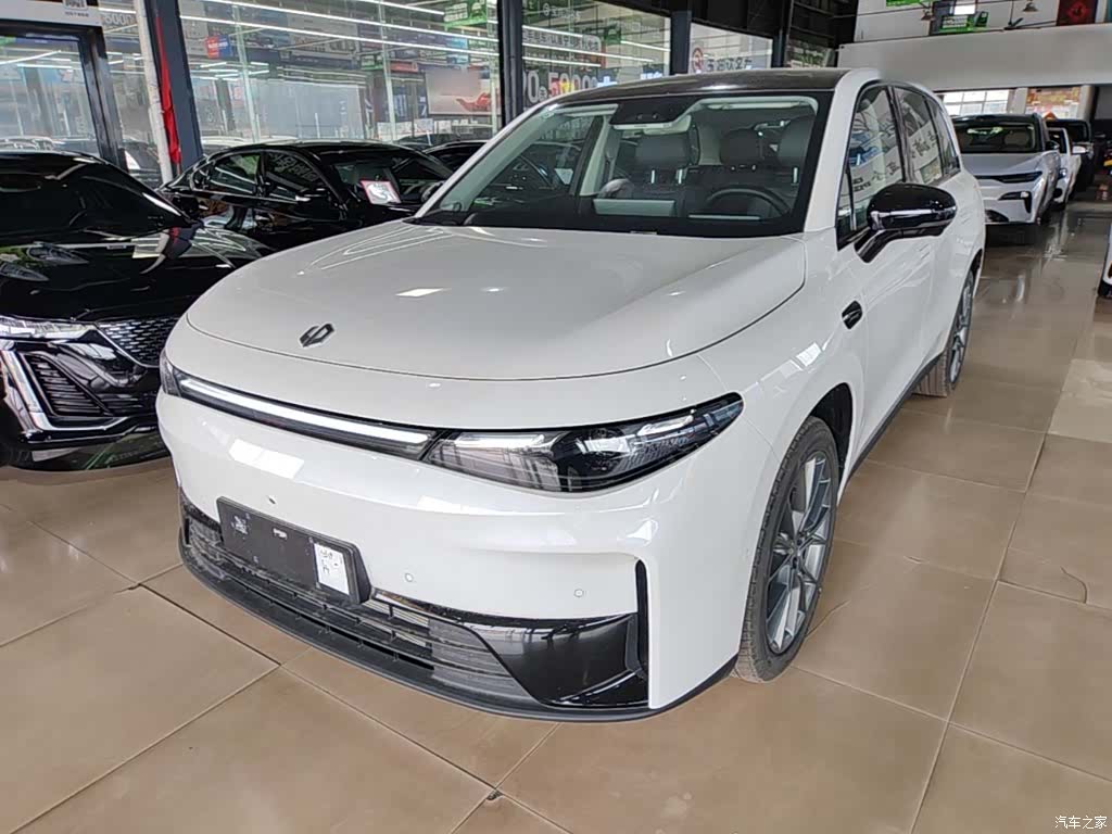 Leapmotor C10, 2025 1