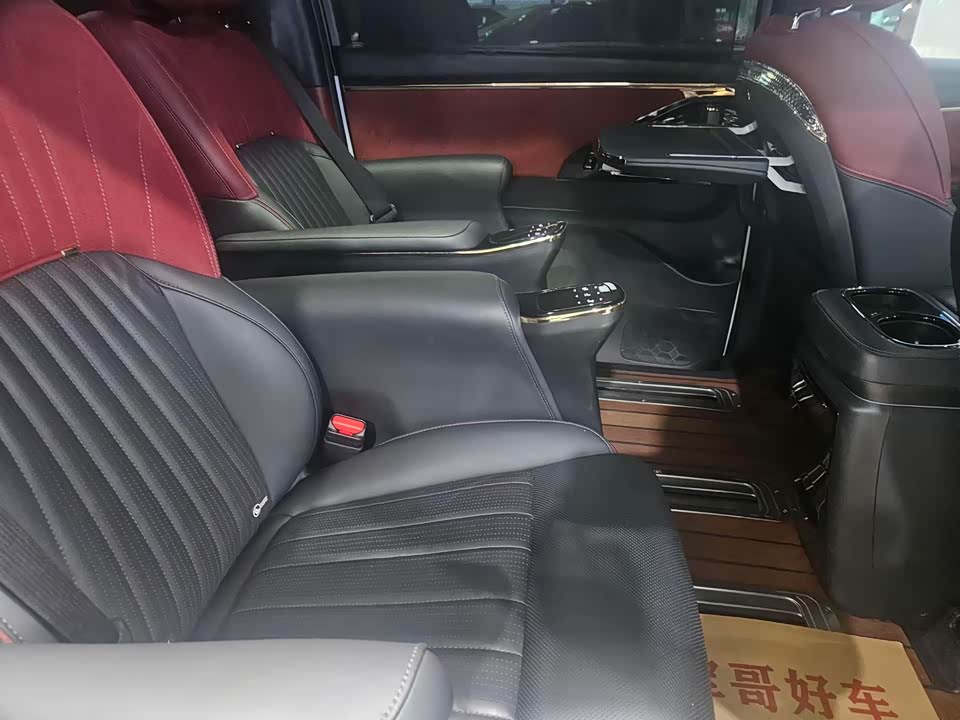 Trumpchi Trumpchi M8