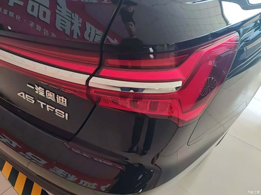 Audi A6L, 2019 8