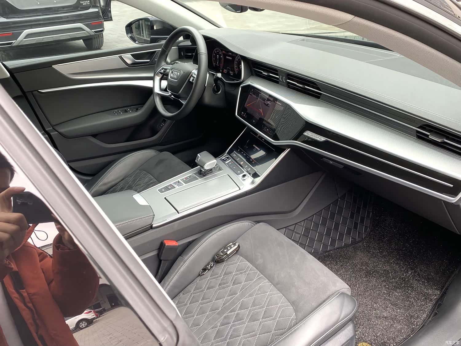 Audi A7L, 2023 6