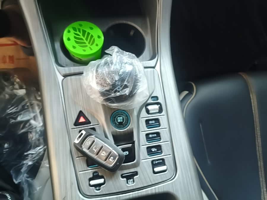 BYD Qin PLUS 2021, фото 14