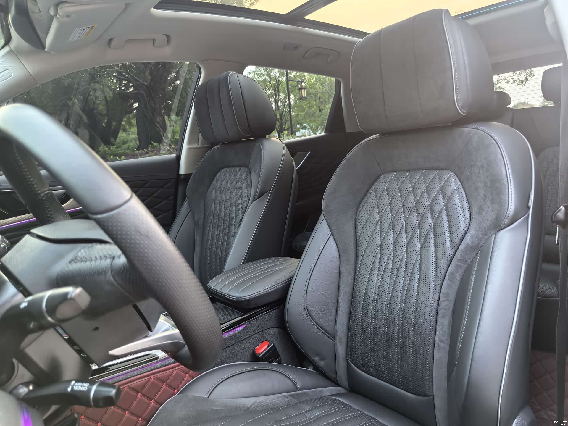 Hongqi HS5, 2022 16
