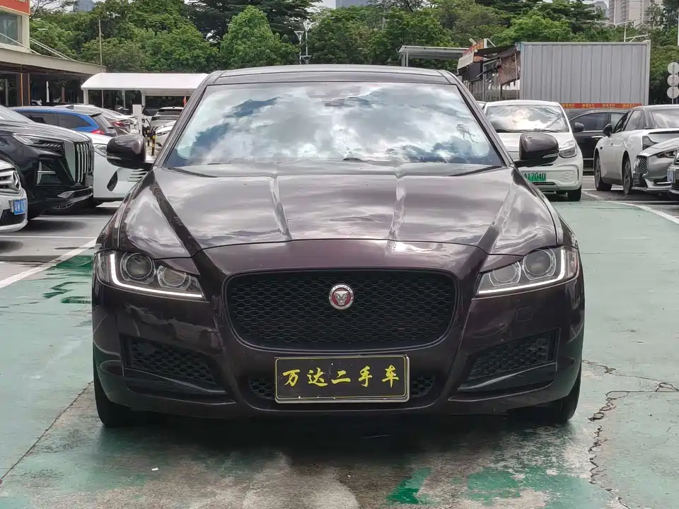 Jaguar XFL Jaguar XFL