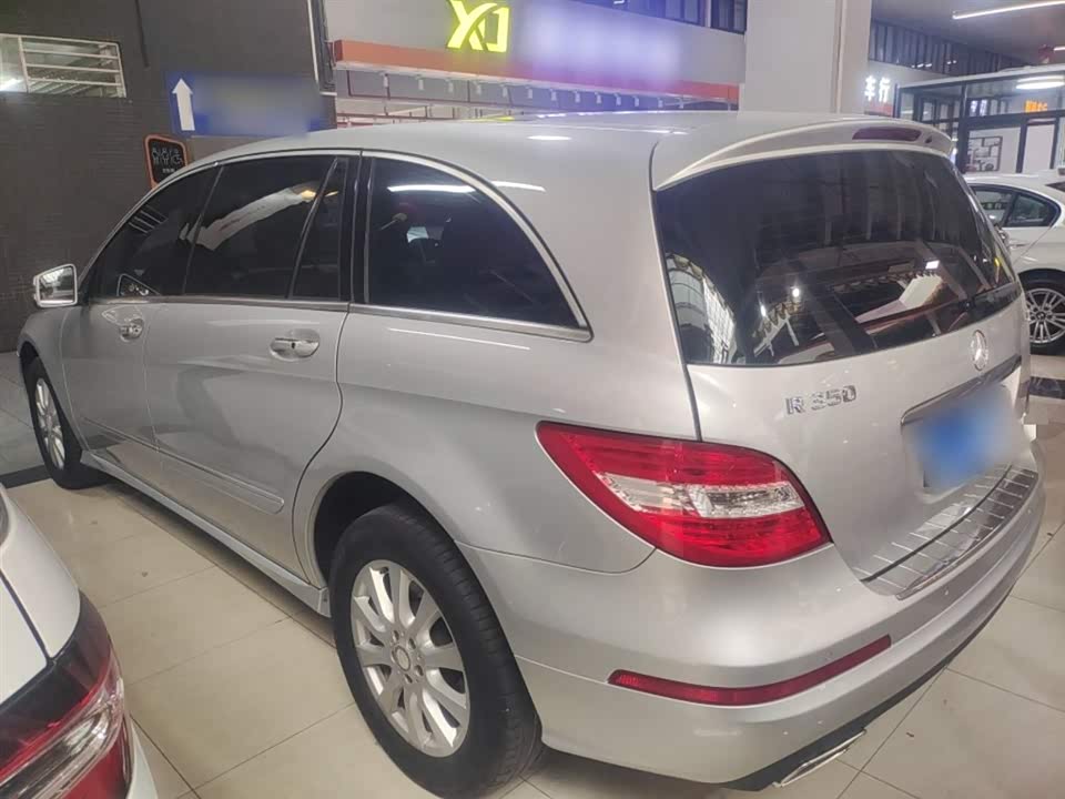 Mercedes-Benz R-class