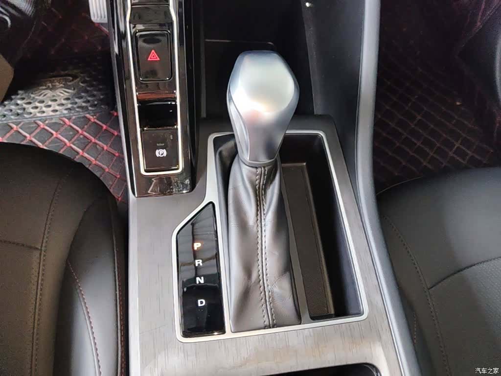Roewe i5, 2025 14